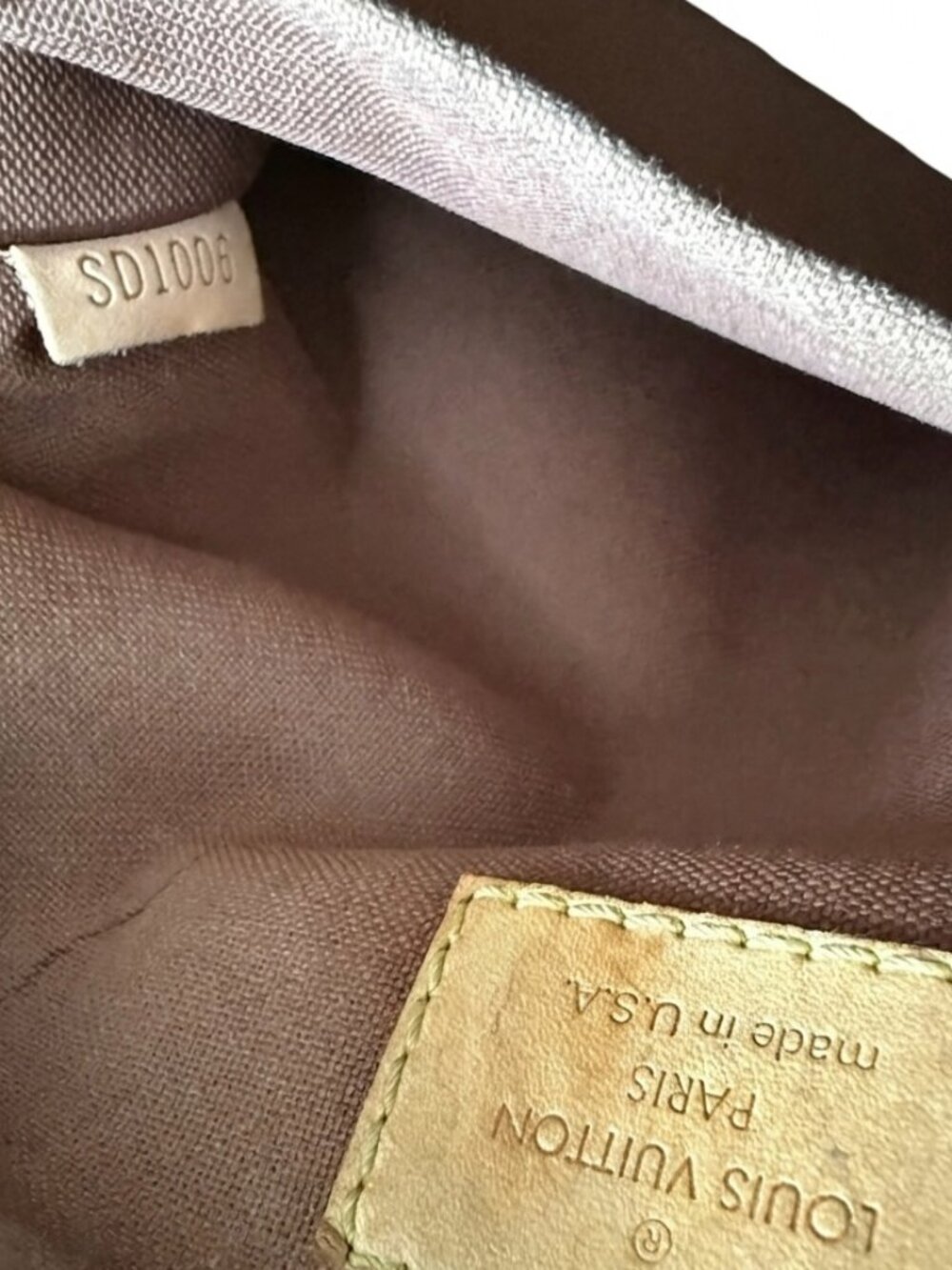 Authentic Louis Vuitton Monogram Popincourt Haut Tote Bag (Vintage 2006) - Picture 16 of 16
